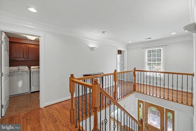 12916 HEDGETOP DR, Herndon, VA 20171
