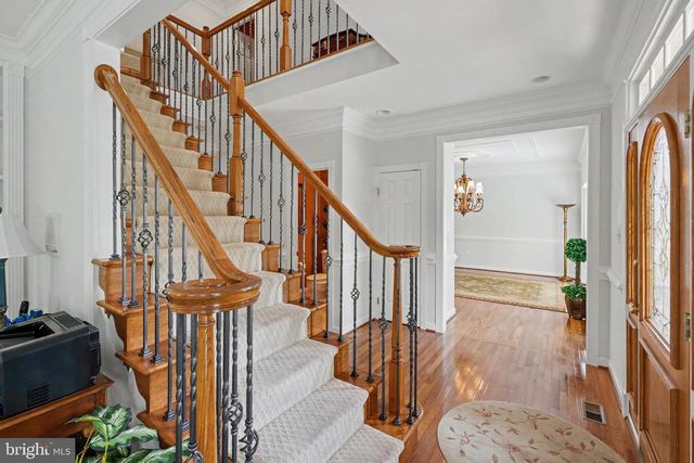 12916 HEDGETOP DR, Herndon, VA 20171