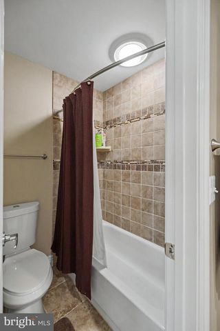 12916 HEDGETOP DR, Herndon, VA 20171