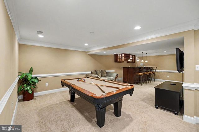 12916 HEDGETOP DR, Herndon, VA 20171