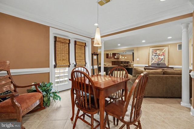 12916 HEDGETOP DR, Herndon, VA 20171