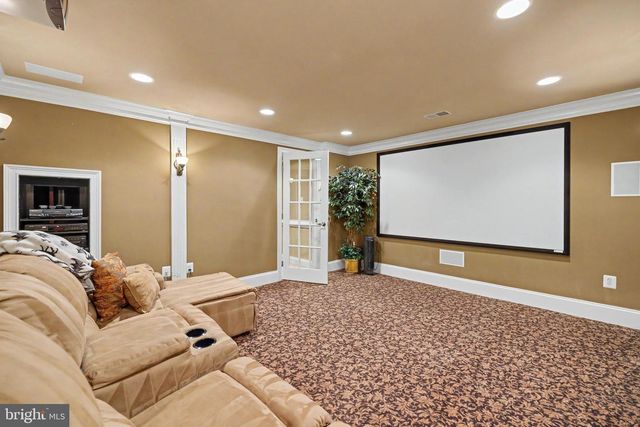 12916 HEDGETOP DR, Herndon, VA 20171