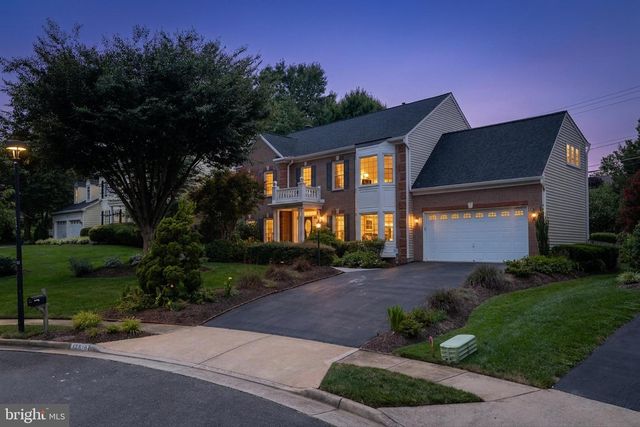 12916 HEDGETOP DR, Herndon, VA 20171