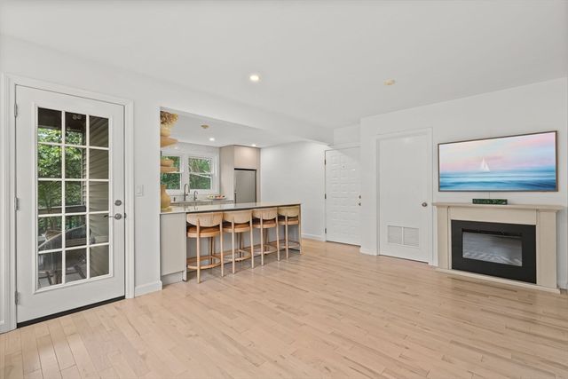 59 Monadnock St 1, Boston, MA 02125