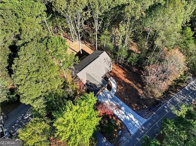 1968 Newport Drive, Ellijay, GA 30540