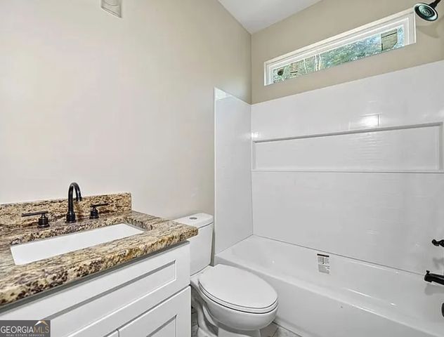 1968 Newport Drive, Ellijay, GA 30540