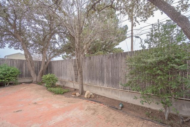 3909 Crestridge Dr, Midland, TX 79707