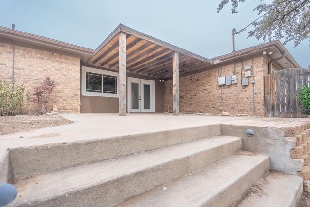 3909 Crestridge Dr, Midland, TX 79707