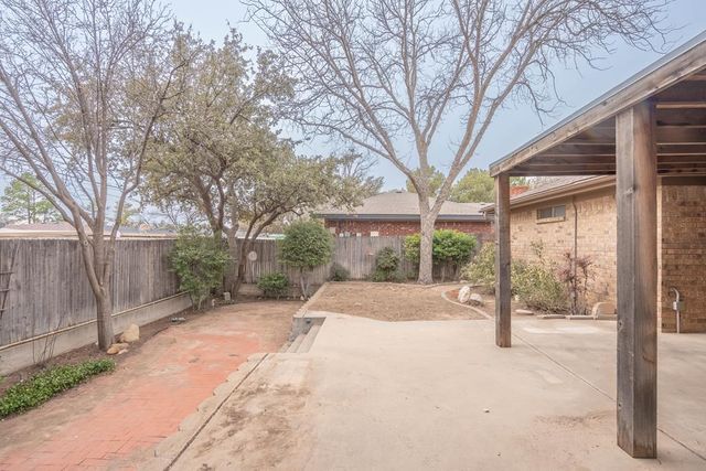 3909 Crestridge Dr, Midland, TX 79707