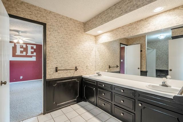 3909 Crestridge Dr, Midland, TX 79707