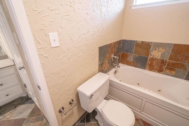 3909 Crestridge Dr, Midland, TX 79707