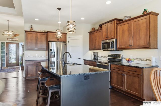 2726 N 191 Avenue, Elkhorn, NE 68022