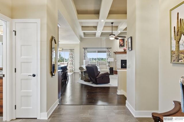 2726 N 191 Avenue, Elkhorn, NE 68022