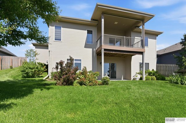 2726 N 191 Avenue, Elkhorn, NE 68022