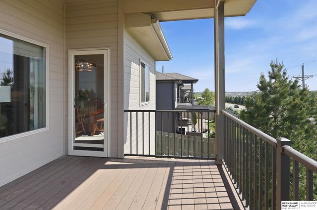 2726 N 191 Avenue, Elkhorn, NE 68022