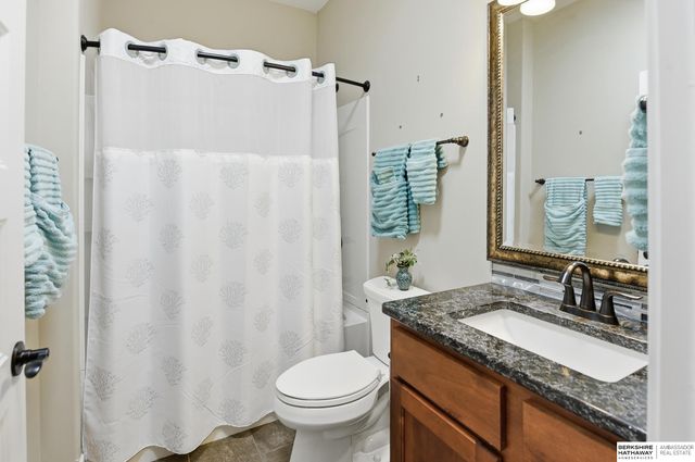 2726 N 191 Avenue, Elkhorn, NE 68022