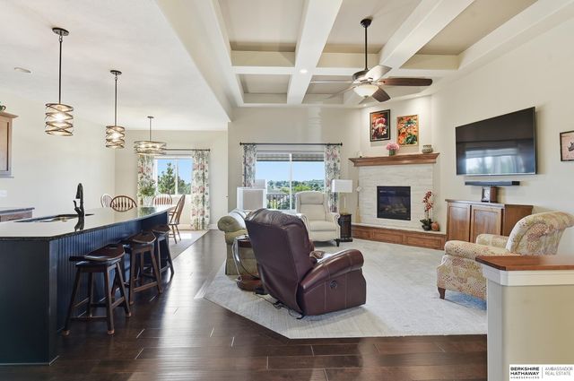 2726 N 191 Avenue, Elkhorn, NE 68022