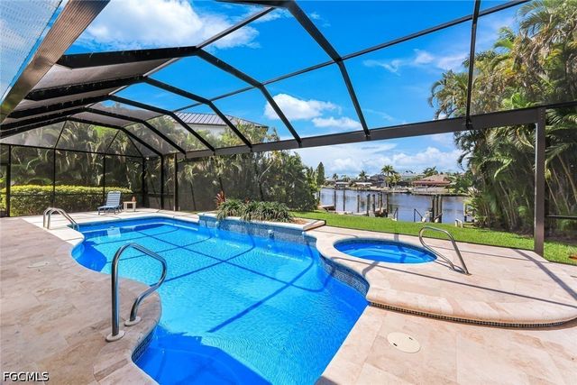 2819 El Dorado PKWY W, Cape Coral, FL 33914