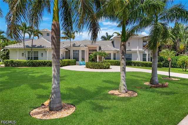 2819 El Dorado PKWY W, Cape Coral, FL 33914