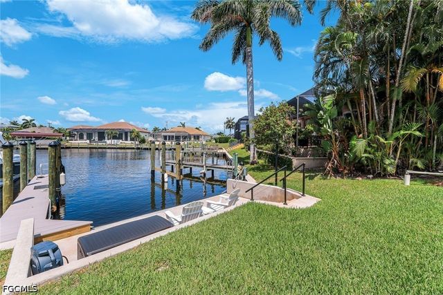 2819 El Dorado PKWY W, Cape Coral, FL 33914