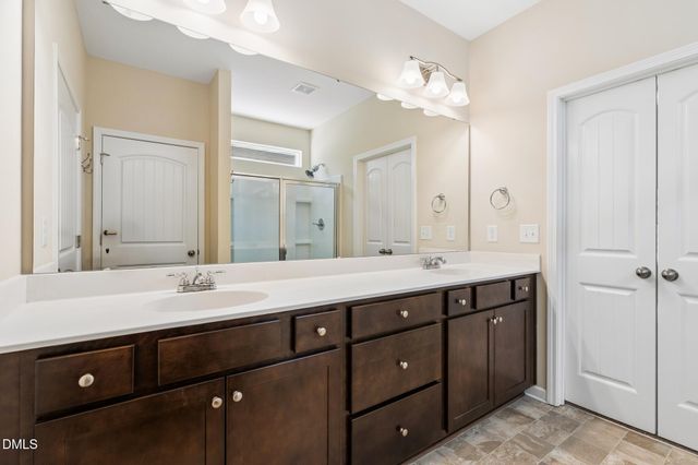 51 Forest Glade Court, Clayton, NC 27527