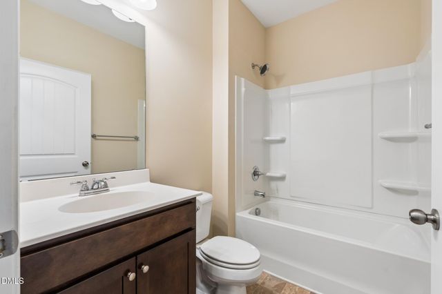 51 Forest Glade Court, Clayton, NC 27527