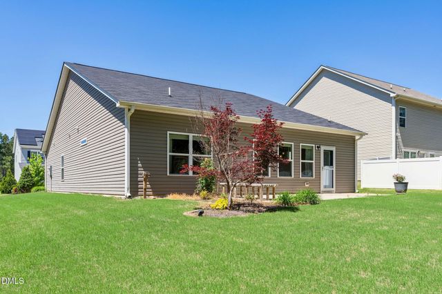 51 Forest Glade Court, Clayton, NC 27527