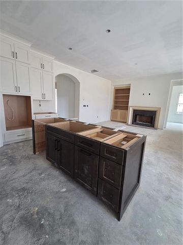 172 Cherokee S Drive, Waleska, GA 30183