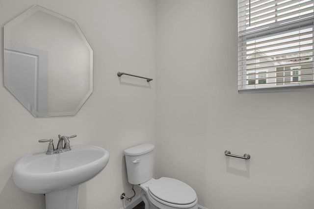 6275 Sandbelt Drive, Woodridge, IL 60517