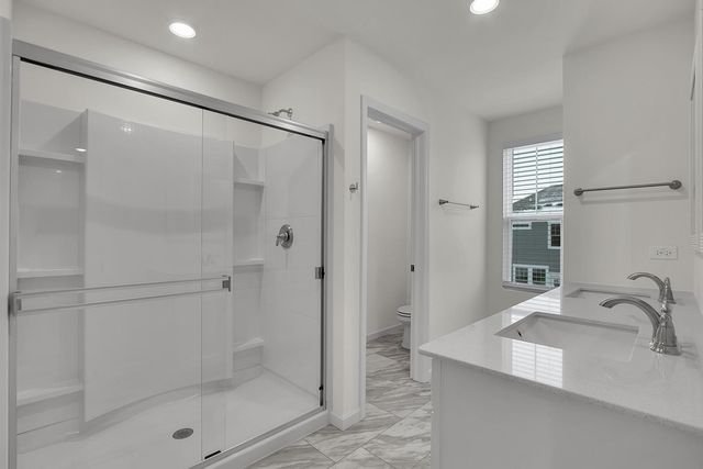 6275 Sandbelt Drive, Woodridge, IL 60517