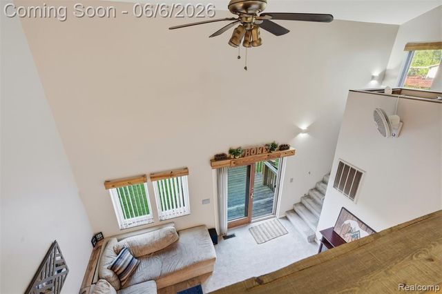 3773 Navarra Avenue, White Lake, MI 48383
