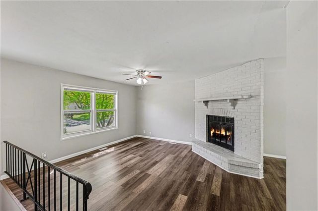 8700 E 91st Street, Kansas City, MO 64138