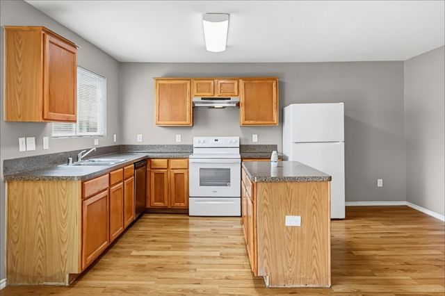 504 Leaf Cluster Court E, Conroe, TX 77301