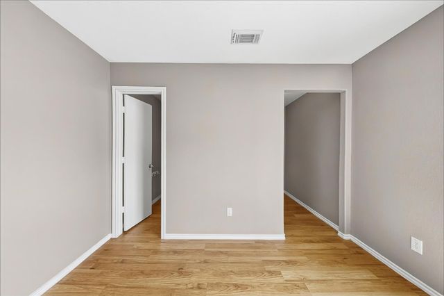 504 Leaf Cluster Court E, Conroe, TX 77301