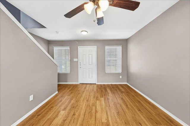 504 Leaf Cluster Court E, Conroe, TX 77301