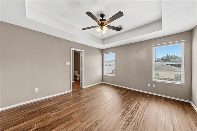 504 Leaf Cluster Court E, Conroe, TX 77301