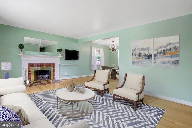 4515 KLING DR, Alexandria, VA 22312