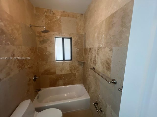 2268 SW 8th St 3, Miami, FL 33135