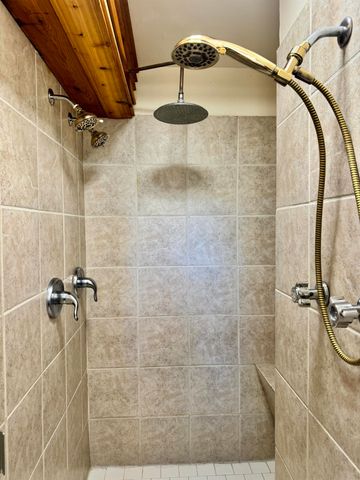 240 AVON RD, Memphis, TN 38117