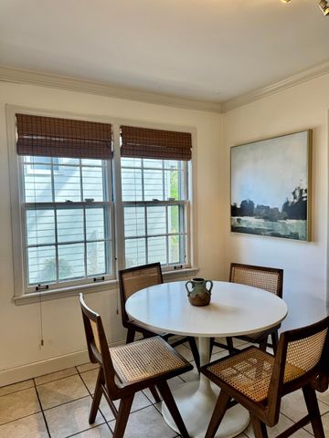 240 AVON RD, Memphis, TN 38117