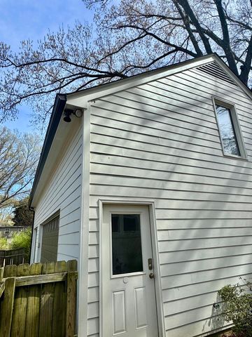 240 AVON RD, Memphis, TN 38117