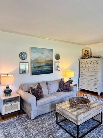 240 AVON RD, Memphis, TN 38117