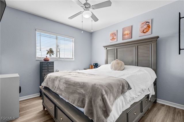 1206 NW 14th PL, Cape Coral, FL 33993