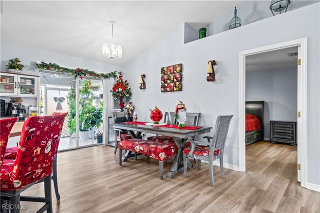 1206 NW 14th PL, Cape Coral, FL 33993