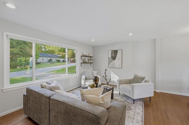6028 Juniper Drive, Mission, KS 66205