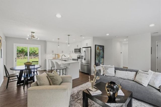 6028 Juniper Drive, Mission, KS 66205