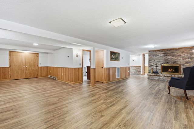 1620 Sumter Avenue N, Golden Valley, MN 55427
