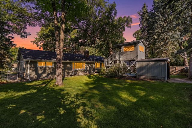 1620 Sumter Avenue N, Golden Valley, MN 55427