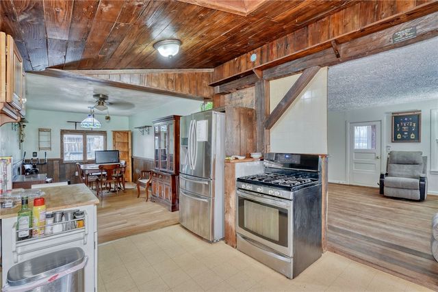 13088 Ridge Road, Wolcott, NY 14590