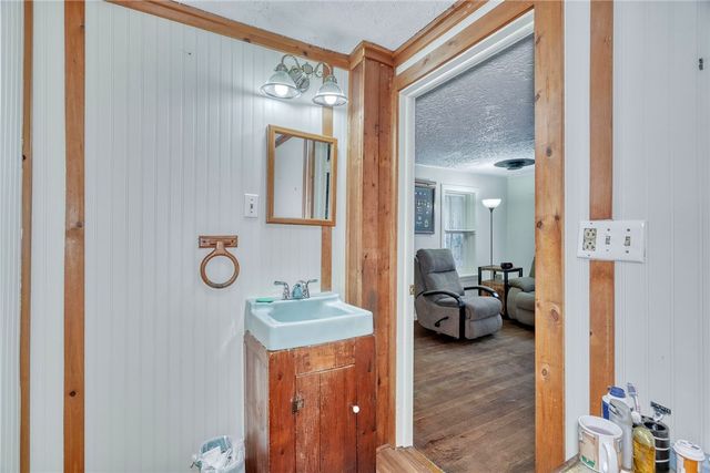 13088 Ridge Road, Wolcott, NY 14590